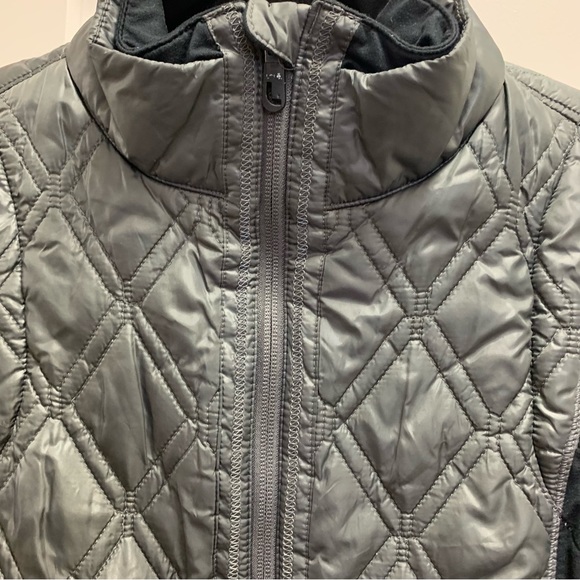 Lole Vest - Picture 2 of 11